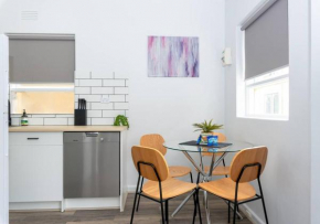 Sunny Days Getaway in the Heart of East St Kilda